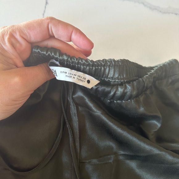 Zara Dark Green Silk Midi Skirt - Picture 2 of 2